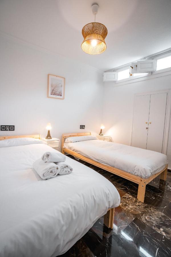 Qh Ayuntamiento 02 Apartment กรานาดา ภายนอก รูปภาพ